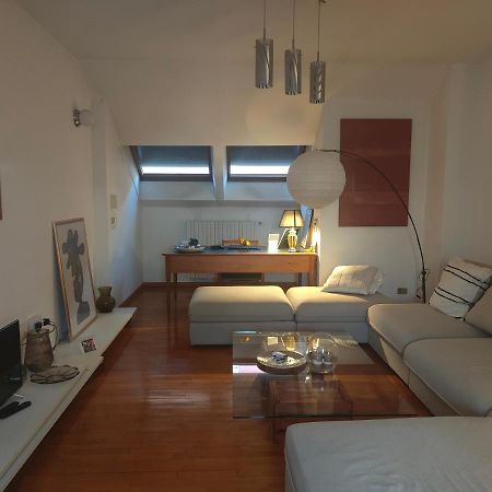 Apartament Grande Apartamento, Centro Di Asti Zewnętrze zdjęcie